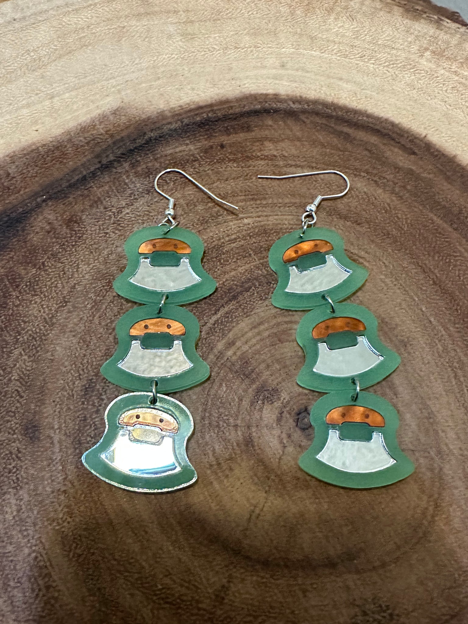 Glow in the Dark Uluaq Link earrings